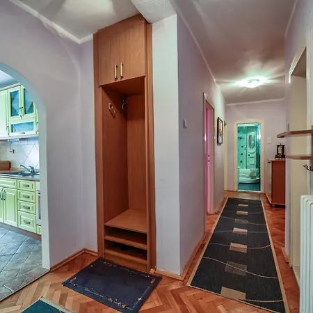Lux Apartman Cvetkovic Kraljevo Exterior photo